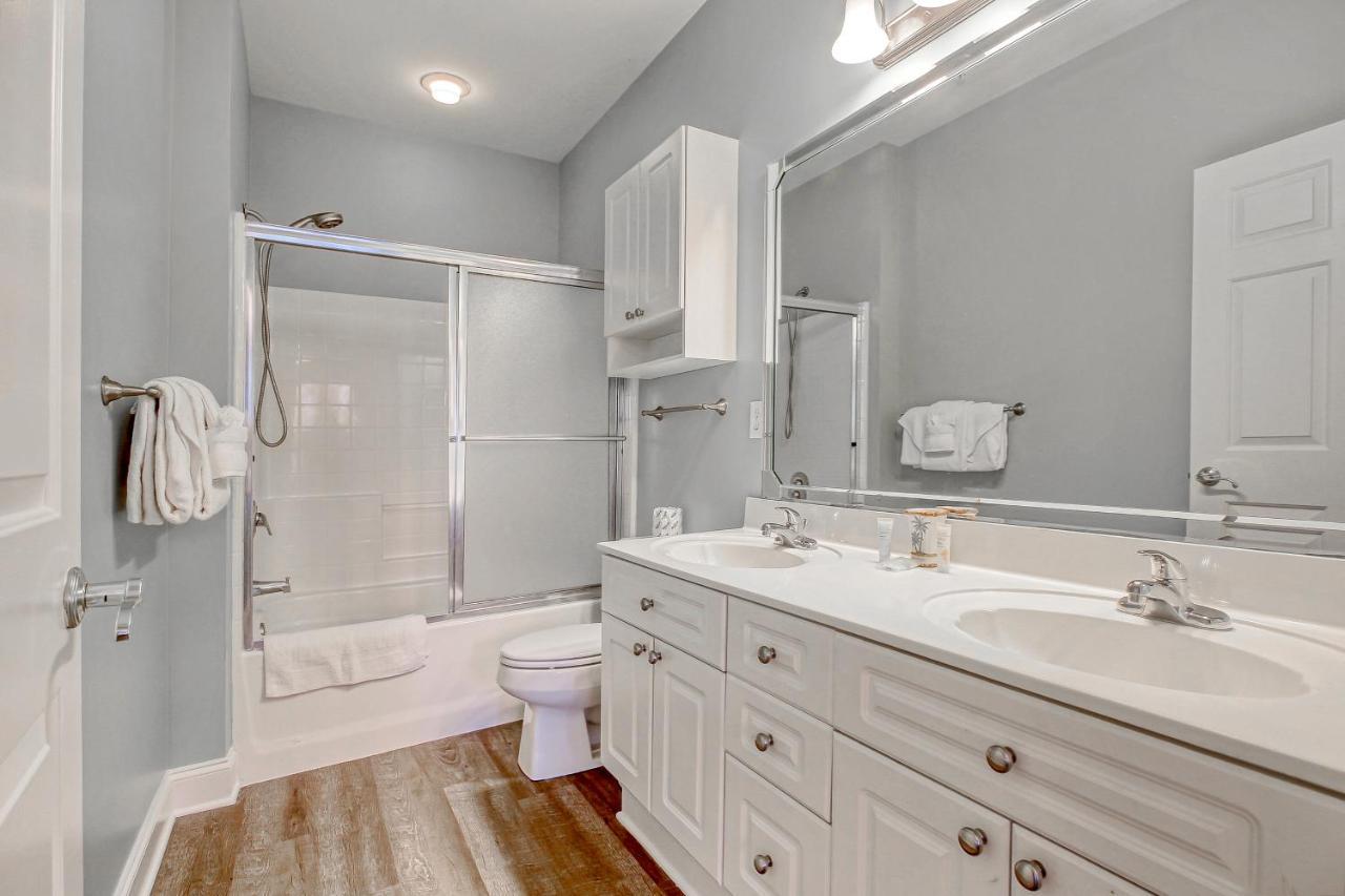 Family Tides Apartment Myrtle Beach Bagian luar foto