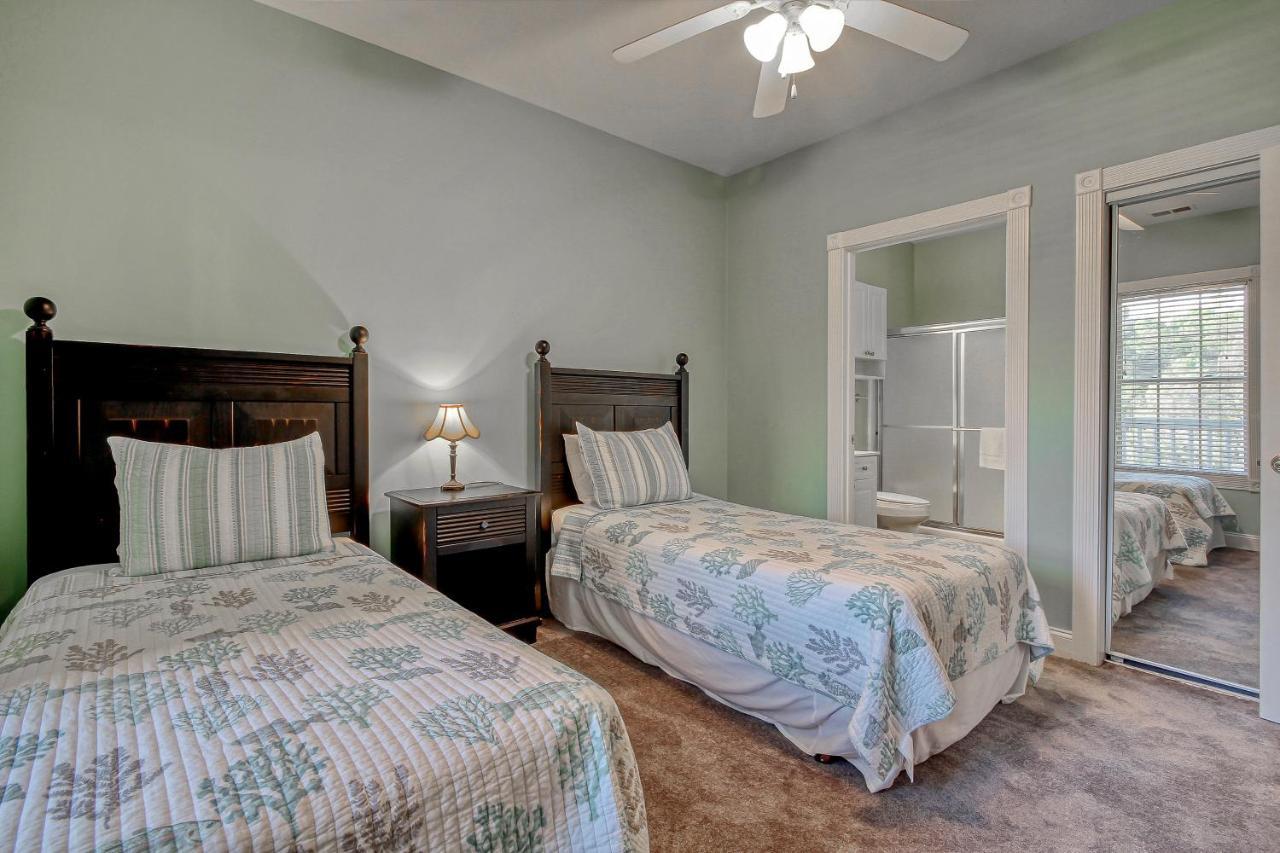 Family Tides Apartment Myrtle Beach Bagian luar foto